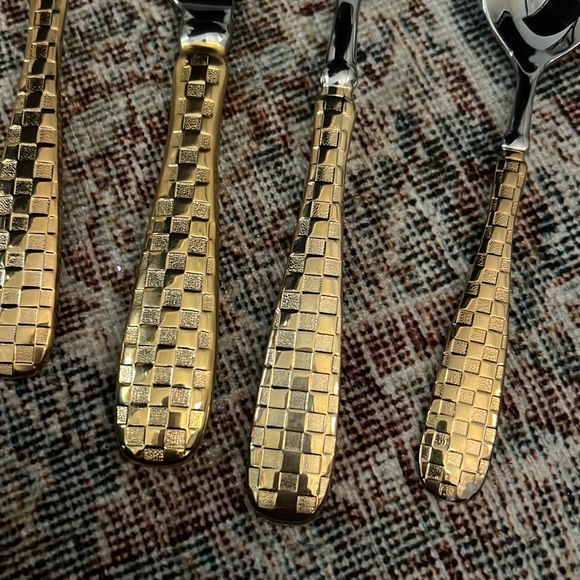 Mackenzie-Childs Gold Check Flatware - 5-Piece Place Setting- 8 SETS AVAILABLE - Picture 6 of 11